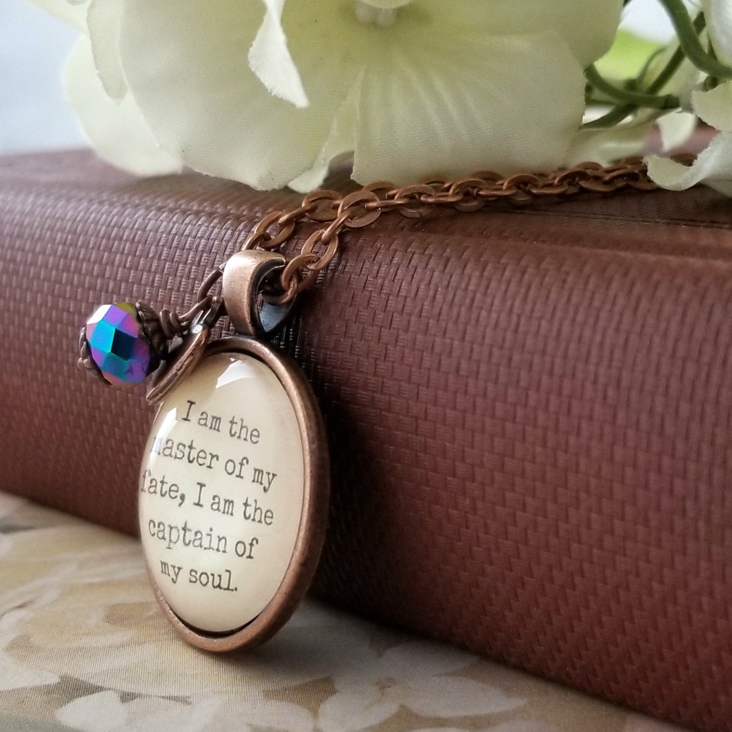 Encouraging Famous Literary Quote Pendant Necklace | I Am The Master Of My  Fate I Am The Captain Of My Soul